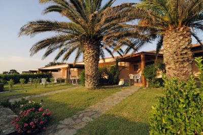 LE TONNARE DI STINTINO BEACH RESORT **** STINTINO - Loc. LE SALINE